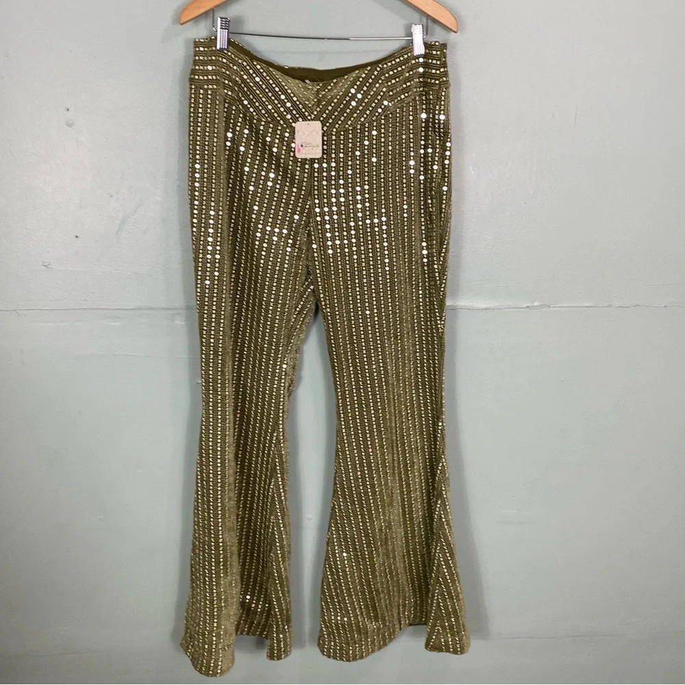 Free People flaw side